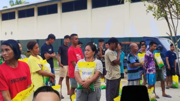 Jumat Berkah yang Tak Pernah Absen: PT Green Palma Riau Jaya Bagikan 1 Ton Beras Setiap Pekan, Dirut Pebriyan Winaldi Tegaskan Kami Hadir untuk Rakyat