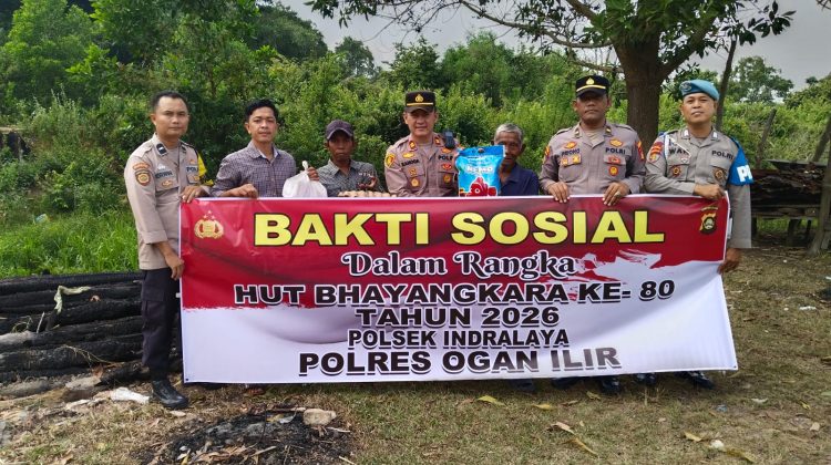 Sambut HUT Bhayangkara ke-80, Polsek Indralaya Tebar Kepedulian Melalui Pembagian Sembako