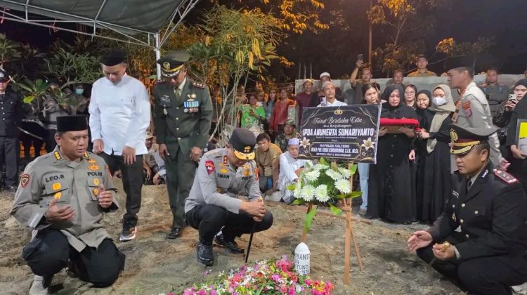 Gugur dalam Tugas Gerebek Bandar Narkoba, Ipda Anumerta Sumariyanto Terima Kenaikan Pangkat Luar Biasa