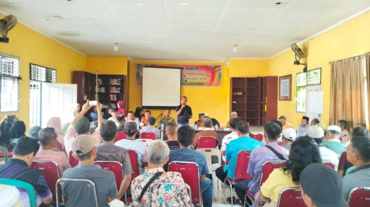 Polemik Sawit di Padang Mutung Berujung Fitnah, Warga Ungkap Rapat Di Kantor Desa Diduga Diinisiasi Oknum-oknum Mafia Yang takut Disorot Polda